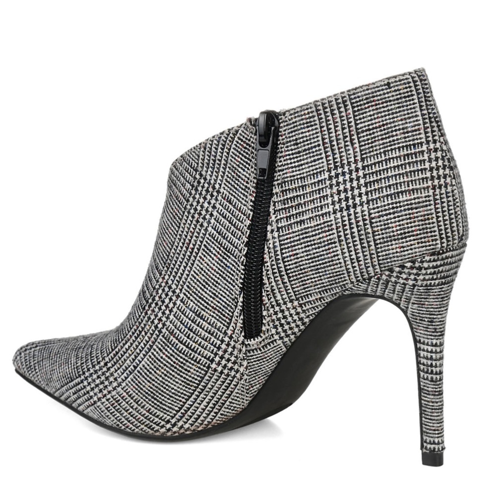 NIB Journee Collection Demmi Ankle Boots Taupe Size 7.5 - Picture 2 of 5